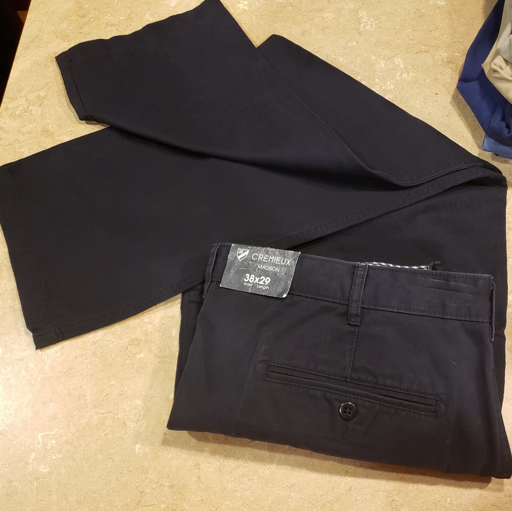 Cremieux Madison Classic Fit Flat-Front Chino